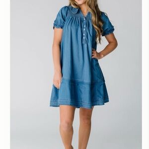 NWOT Called to Surf Brass & Roe Amelia Collar Knee Dress